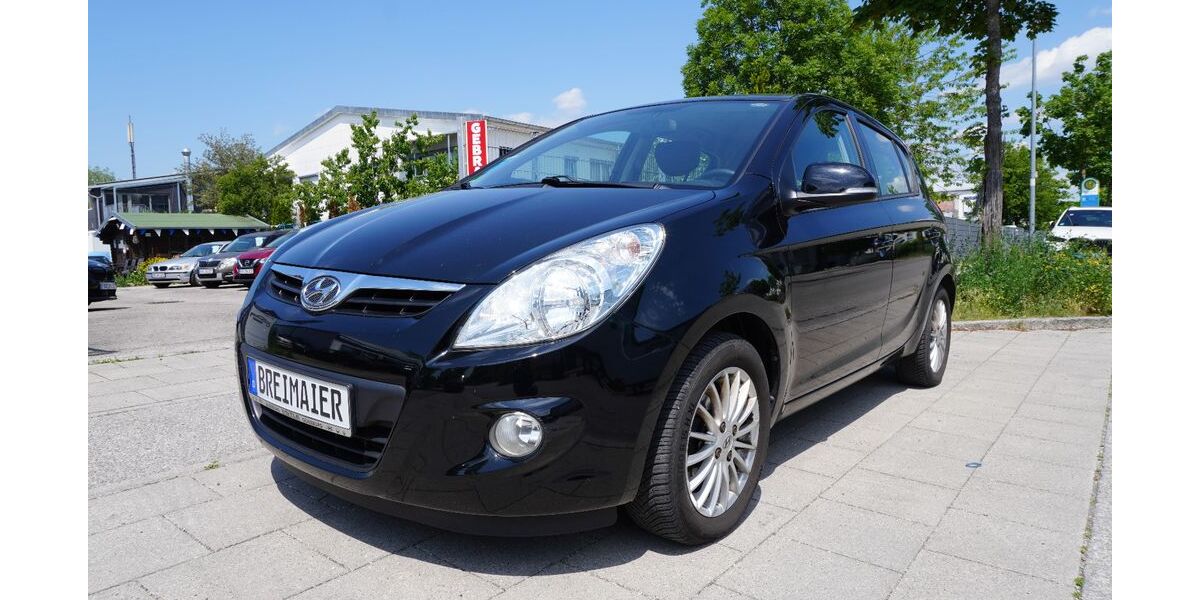 Hyundai i20 66.000 km 4.950 &euro; Fürstenfeldbruck 82256