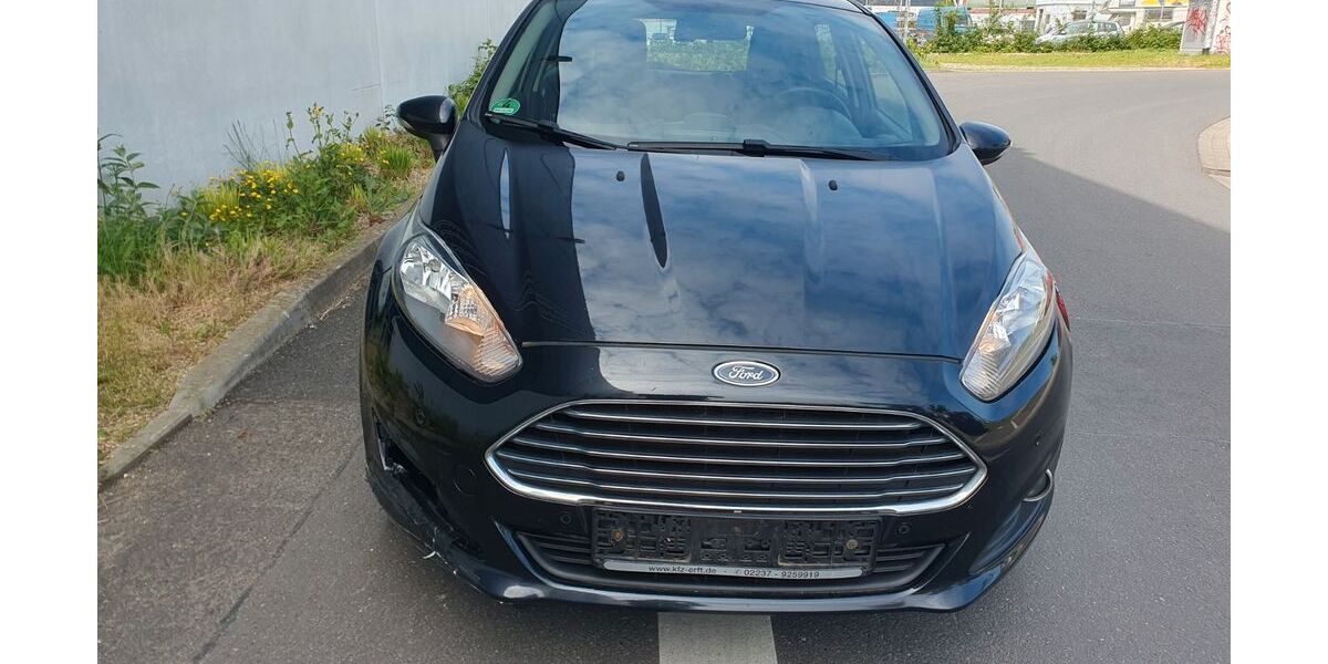 Ford Fiesta 369.000 km 2.500 &euro; Köln 50827