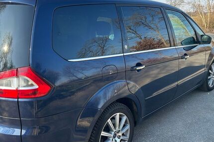 Ford Galaxy 153.000 km 3.999 &euro; Stade 21684