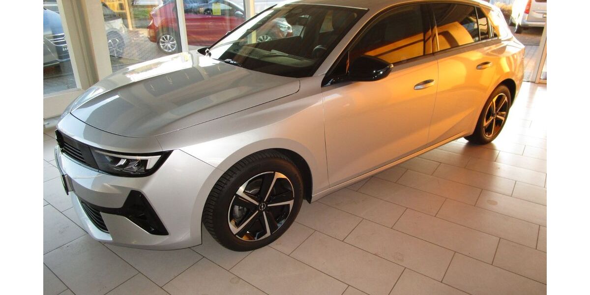 Opel Astra 10.287 km 22.885 &euro; Artern 06556