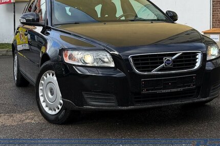 Volvo V50 1.8*Xenon*SKZ*Klima*Scheckheft*SR+WR* 306.037 km 2.200 &euro; Berlin 13187