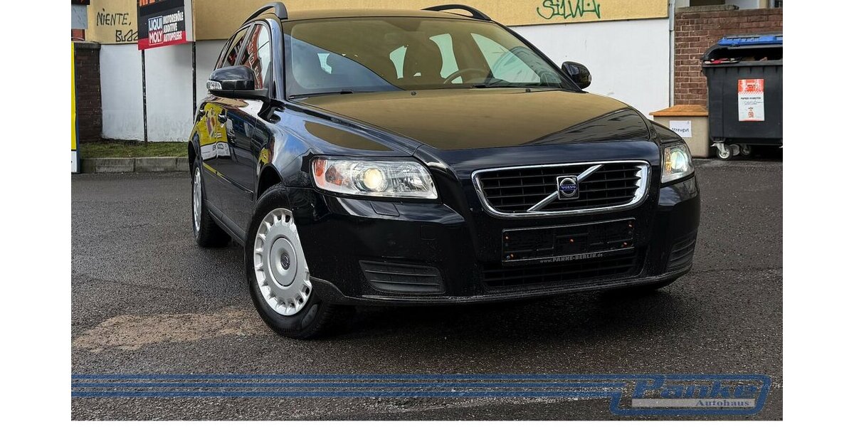Volvo V50 1.8*Xenon*SKZ*Klima*Scheckheft*SR+WR* 306.037 km 2.200 &euro; Berlin 13187