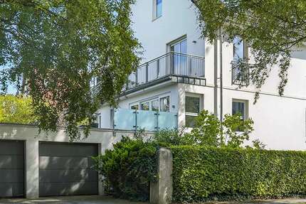 Haus Wilhelmshaven Heppens - 8 Zimmer, 280 m&sup2;, 595.000&euro; | Angebot:24914648