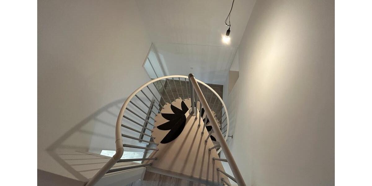 Doppelhaushälfte zu vermieten befristet bis 30.06.2027 4 zimmer