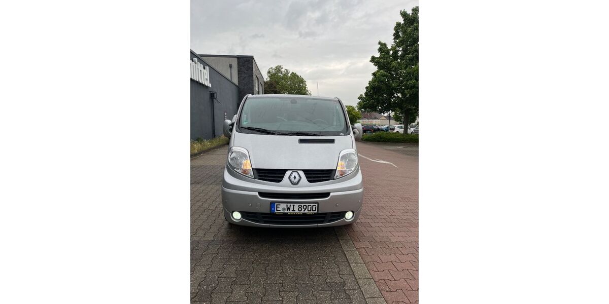 Renault Trafic 207.500 km 11.700 &euro; Essen 45359
