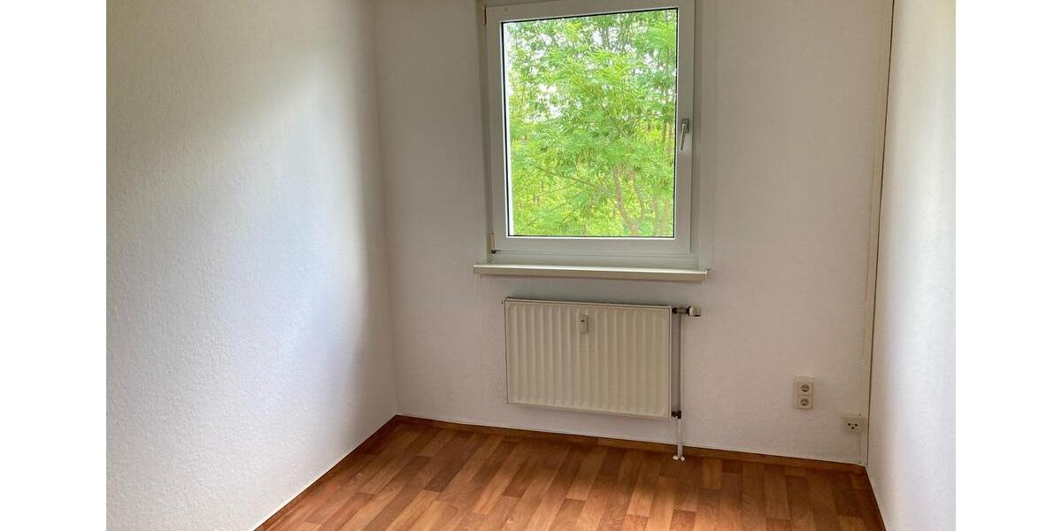 Etagenwohnung Bitterfeld-Wolfen Wolfen - 3 Zimmer, 57 m&sup2;, 337&euro; | Angebot:26645799