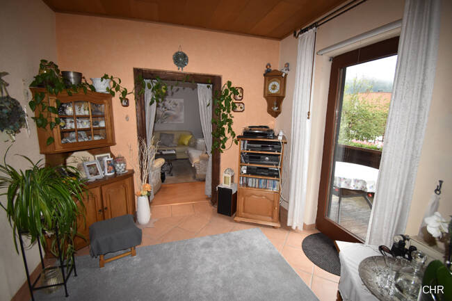 Sehr gepflegtes Ein- Zweifamilienhaus mit Garage, kl. Innenhof und Garten in ruhiger Lage
