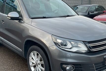 VW Tiguan 142.910 km 9.990 &euro; Schwieberdingen/bei Stuttgart 71701