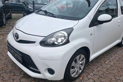 Toyota Aygo (X) 137.000 km 2.990 € Datteln 45711