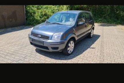 Ford Fusion 99.800 km 1.990 &euro; Köln 51065