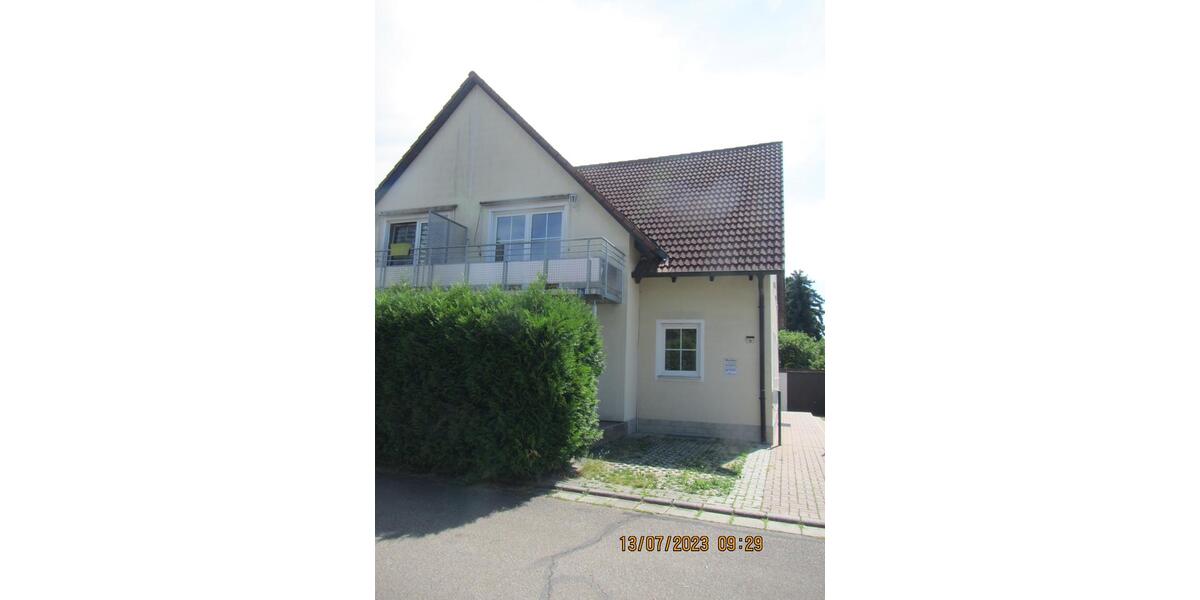 Doppelhaushälfte Freudenberg - 8 Zimmer, 151 m&sup2;, 395.000&euro; | Angebot:27263557