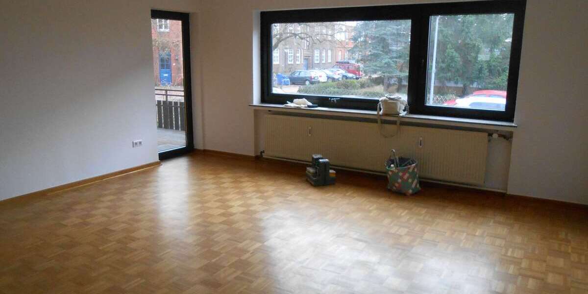 Wohnung zum Mieten in Hannover 1.300 € 110 m² 4 zimmer