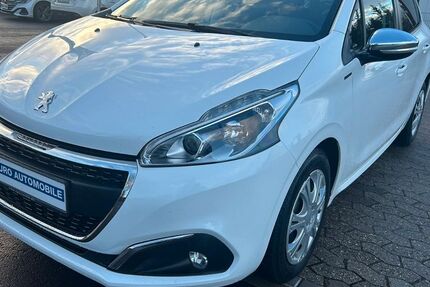 Peugeot 208 85.000 km 7.490 &euro; Saarbrücken 66117