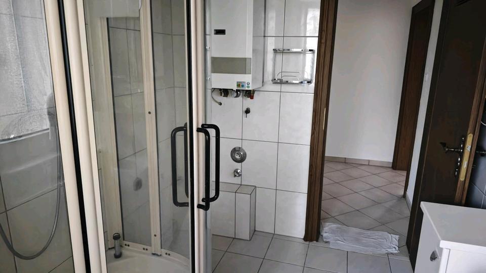Etagenwohnung Mönchengladbach - 2 Zimmer, 75 m&sup2;, 700&euro; | Angebot:26677964