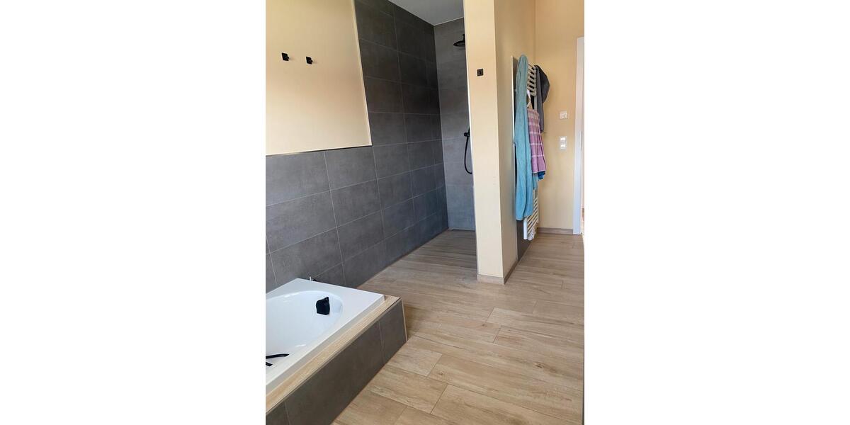 Bungalow Bahrdorf - 5 Zimmer, 136 m&sup2;, 380.000&euro; | Angebot:26427097