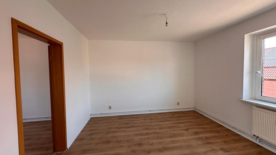 Erdgeschoßwohnung Artern - 3 Zimmer, 54 m&sup2;, 380&euro; | Angebot:25648757