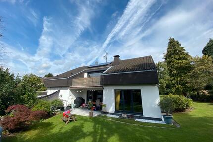 Modernes Traumhaus in zentraler Lage (Mietdauer 2-3 Jahre)