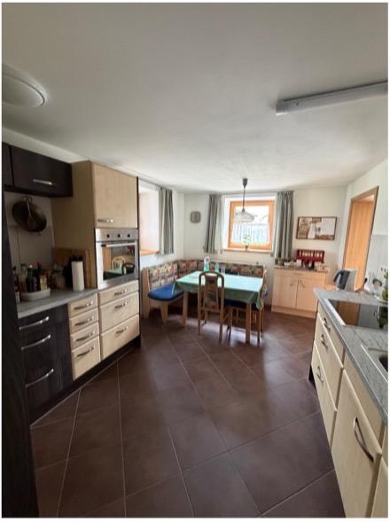 Mehrfamilienhaus, Wohnhaus Palling - 8.5 Zimmer, 256 m&sup2;, 695.000&euro; | Angebot:26421539