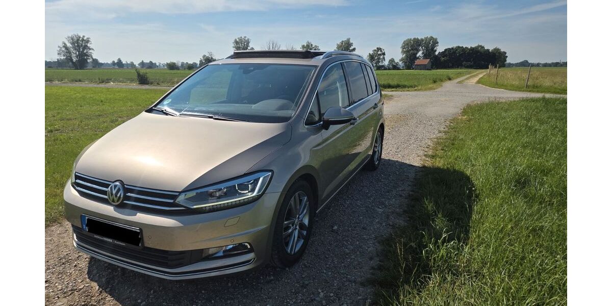 VW Touran 134.000 km 17.490 &euro; Breitenbrunn 87739