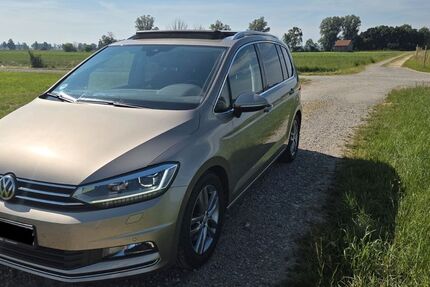 VW Touran 136.000 km 18.590 &euro; Breitenbrunn 87739