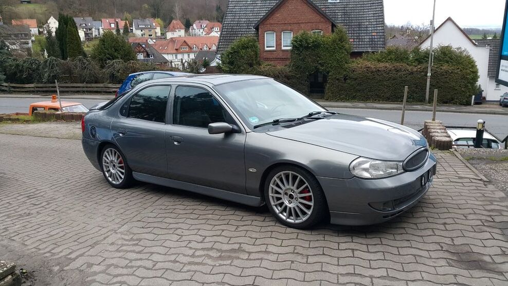 Ford Mondeo 219.000 km 2.780 € Rinteln 31737