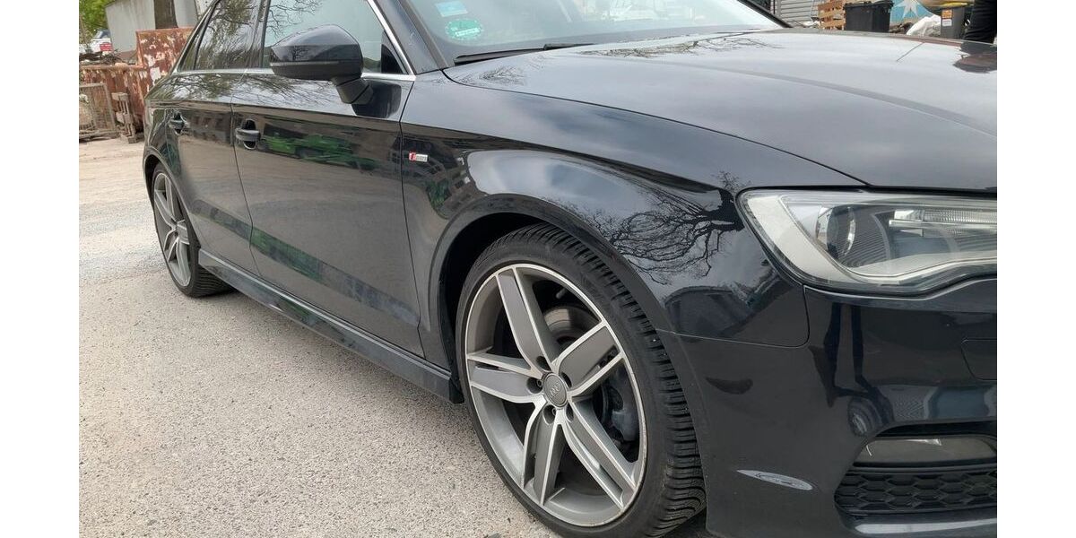 Audi A3 128.012 km 11.000 &euro; Berlin 10179