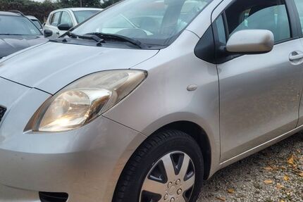 Toyota Yaris 119.000 km 4.899 € Landshut 84030