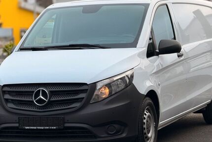 Mercedes-Benz Vito 152.700 km 14.900 &euro; Freiburg 79111
