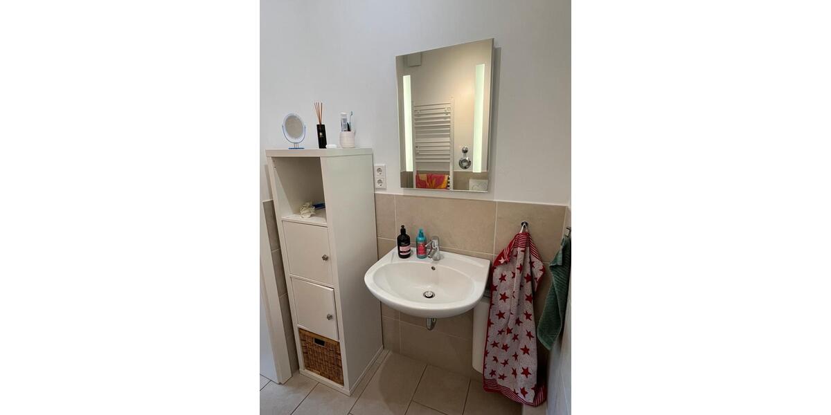 Etagenwohnung Hildesheim - 3 Zimmer, 20 m&sup2;, 480&euro; | Angebot:26415995