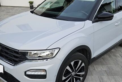 VW T-Roc 122.000 km 14.650 &euro; Simbach 94436