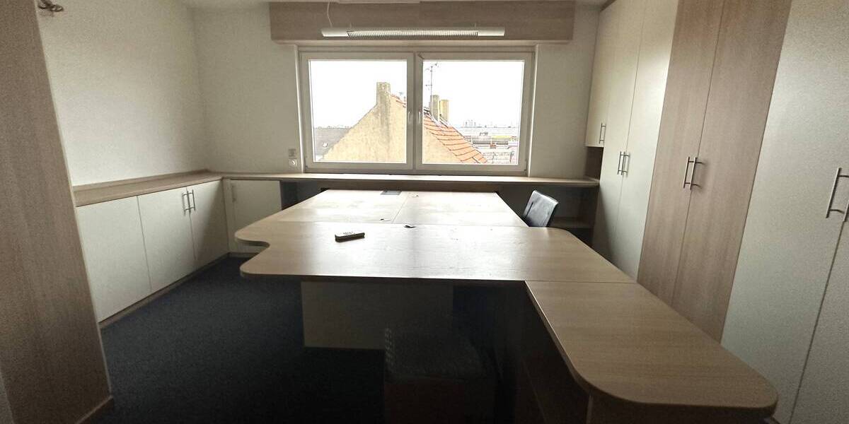 Gewerbeobjekt Düren - 3 Zimmer, 88 m&sup2;, 199.000&euro; | Angebot:23961467