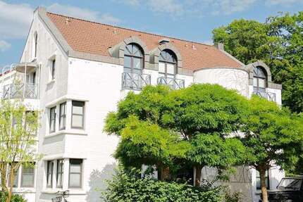 Büro in Oldenburg (Oldenburg) 2.580 € 215 m²