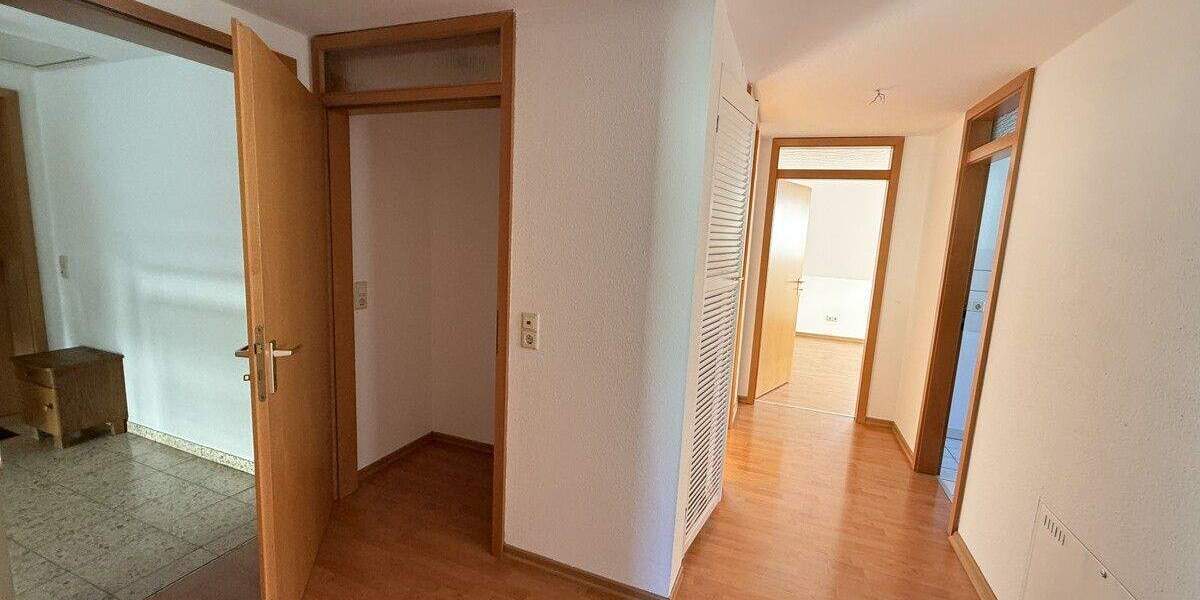 Etagenwohnung Moritzburg Boxdorf - 3 Zimmer, 80 m&sup2;, 249.000&euro; | Angebot:25210816