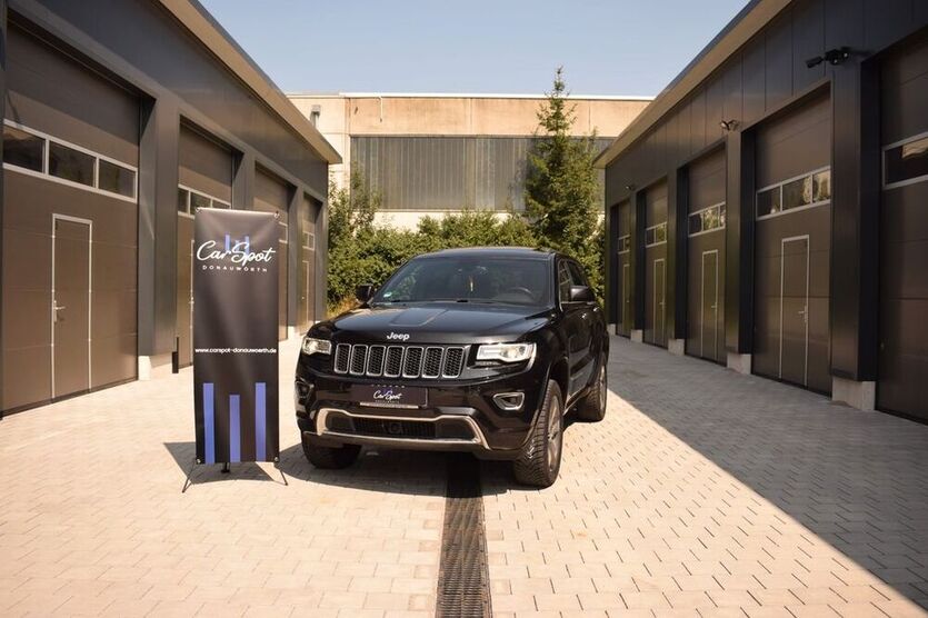 Grand Cherokee