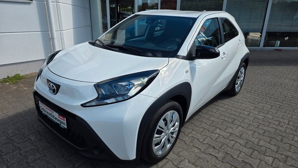 Toyota Aygo (X) 5.387 km 15.790 &euro; Bensheim 64625