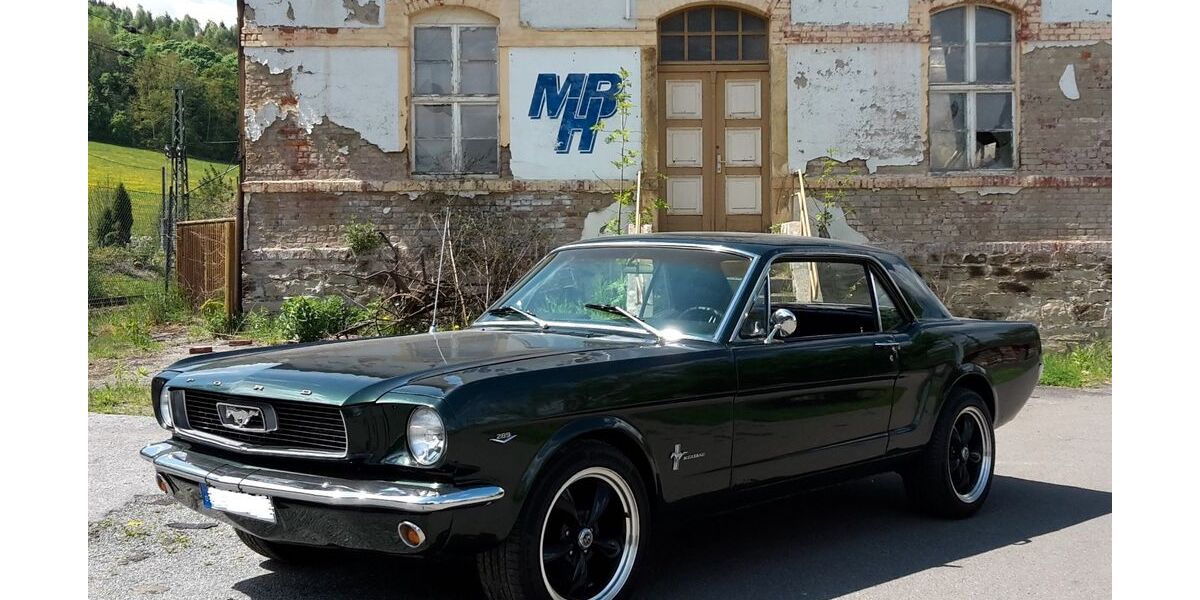 Ford Mustang 52.000 km 27.000 € Chemnitz 09127