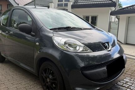 Peugeot 107 110.000 km 1.950 &euro; Stolberg 52223