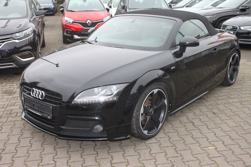 Audi TT 132.800 km 14.900 € Berlin 12057