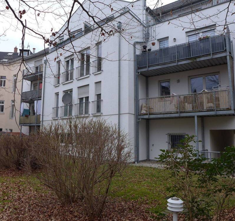 ++ frisch renovierte Gewerbefläche, Laden, Büro, Geschäft in Altendorf - sofort verfügbar ++