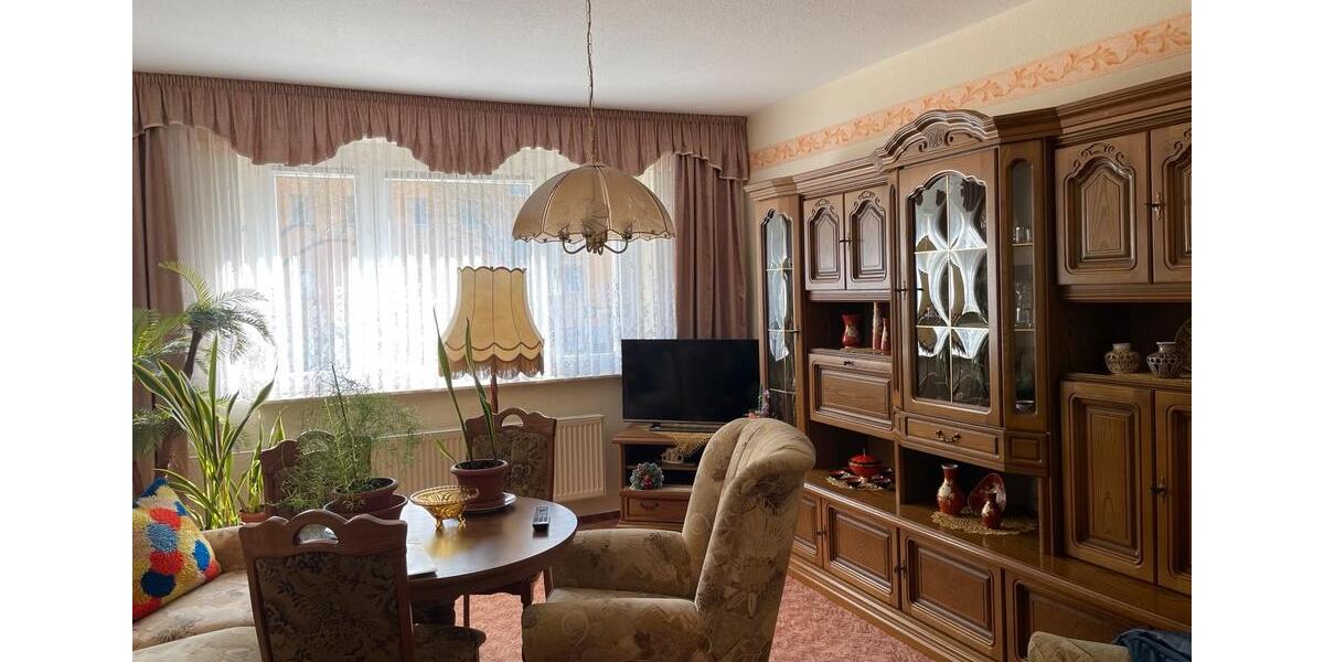 Erdgeschoßwohnung Weißenfels - 3 Zimmer, 55 m&sup2;, 43.000&euro; | Angebot:26121326