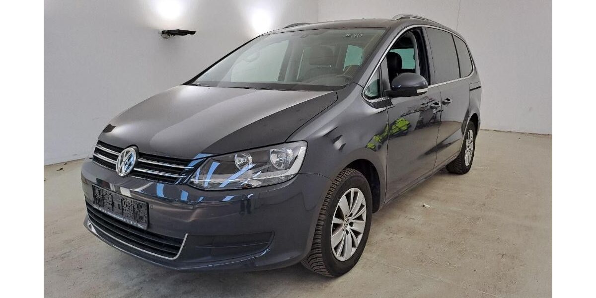 VW Sharan 117.000 km 22.490 &euro; Schortens 26419