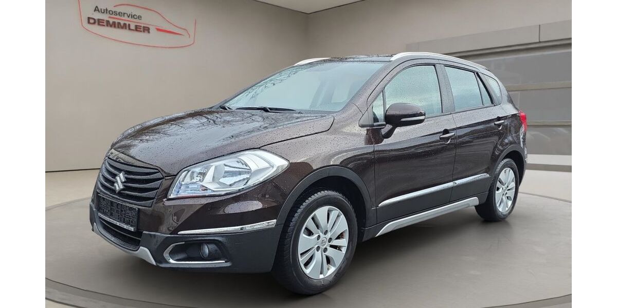 Suzuki (SX4) S-Cross 35.650 km 12.800 &euro; Wilkau-Haßlau 08112