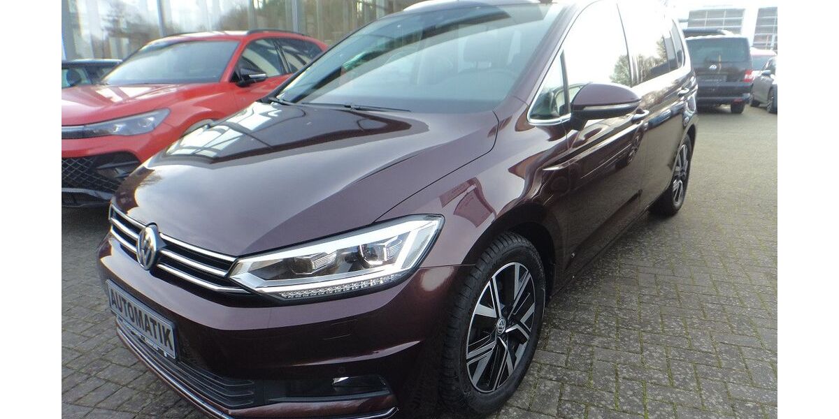 VW Touran 121.000 km 18.897 &euro; Königswinter 53639