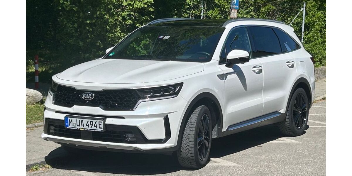 Kia Sorento 92.000 km 32.900 &euro; München 80469