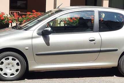 Peugeot 206 127.500 km 2.200 &euro; Simonswald 79263