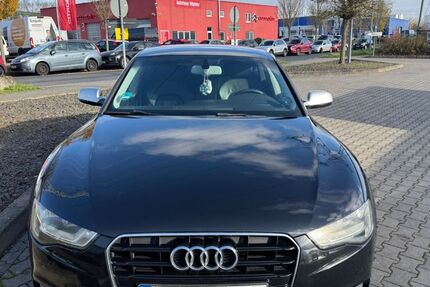 Audi A5 323.258 km 8.300 € Budenheim 55257