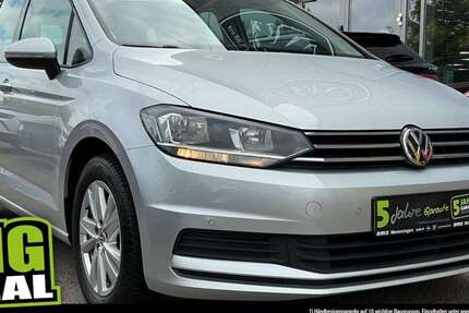 VW Touran 67.329 km 23.980 € Memmingen 87700