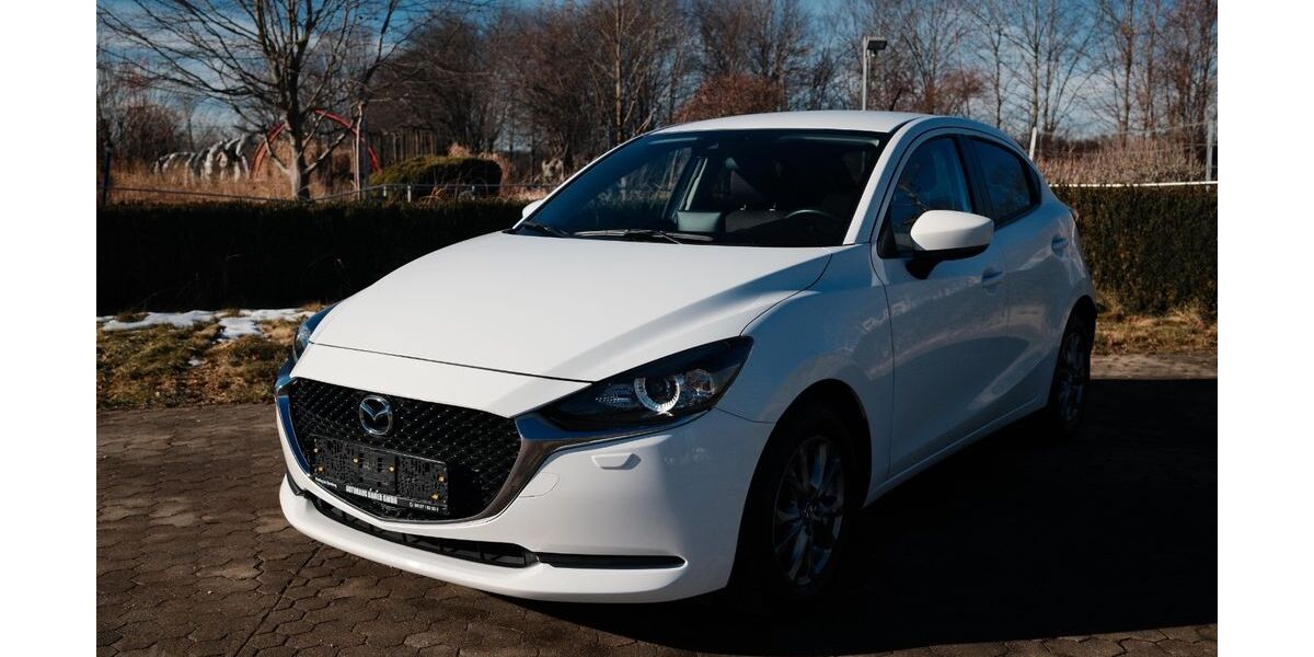 Mazda 2 43.147 km 16.000 &euro; München 81249
