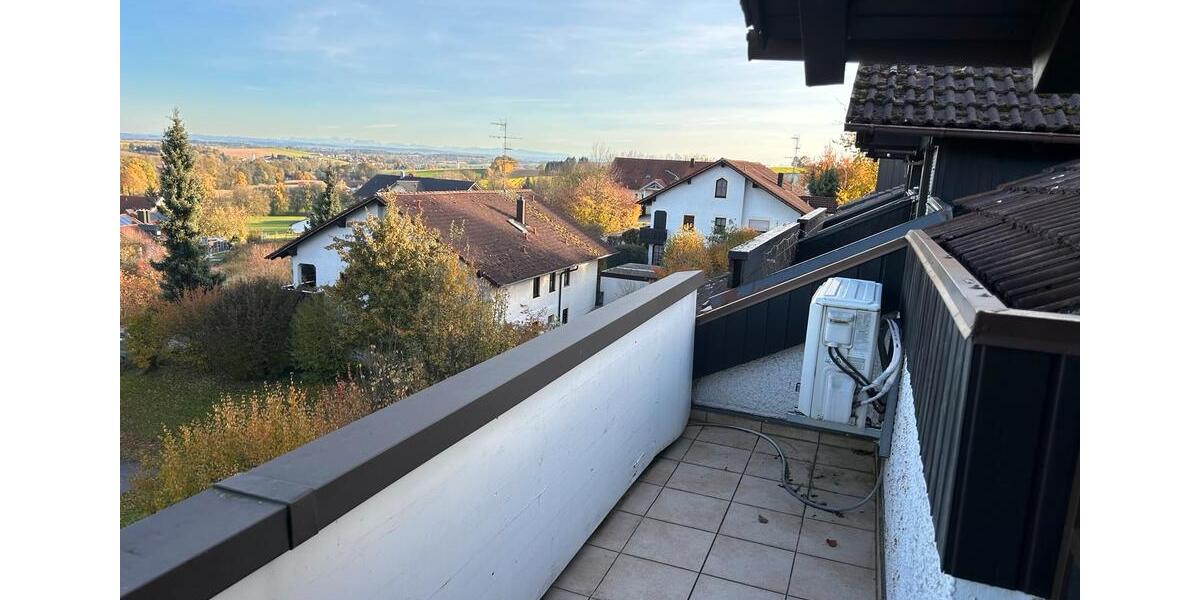 Dachgeschoßwohnung Bad Griesbach im Rottal - 2 Zimmer, 87 m&sup2;, 135.000&euro; | Angebot:26844262