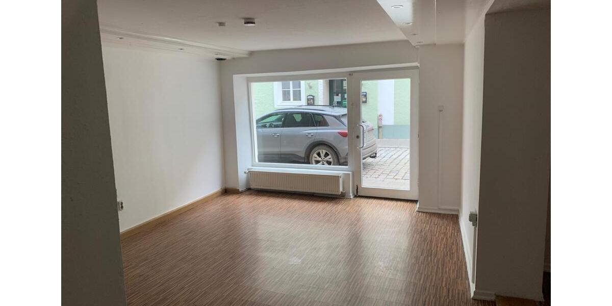 Räume für Laden oder Büronutzung zu vermieten zimmer